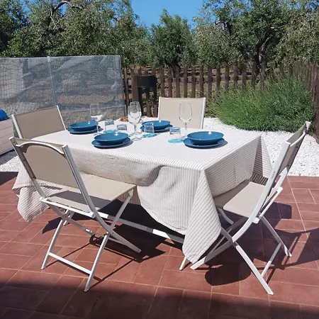 Casale Nonna Elisa Relax Tra Ulivi